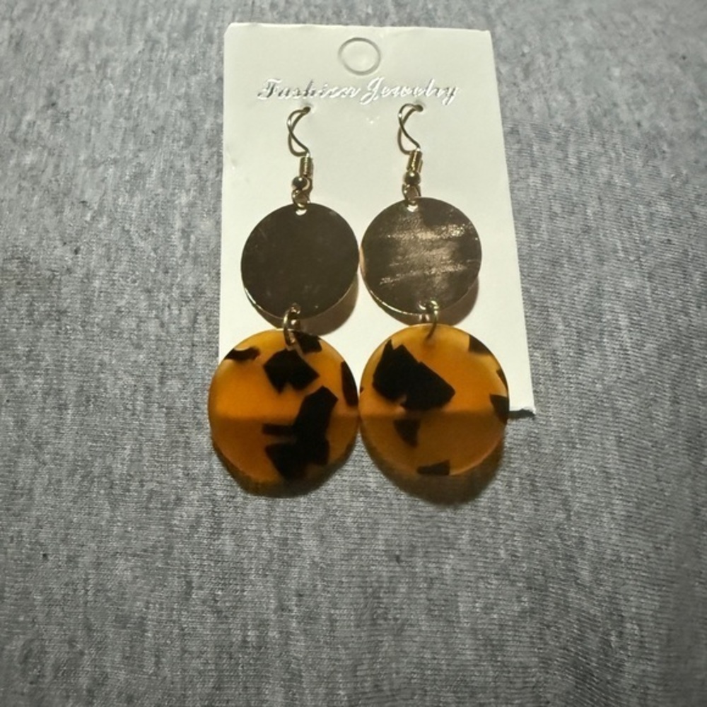 Leopard Print Dangle Earrings
